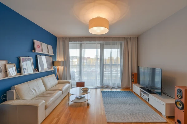 V Přístavu, Holešovice - Prague 7 | Rent, Apartment, One-bedroom (2+kk), 77 m²