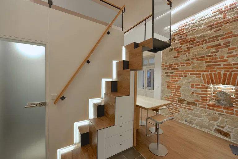 Vítězná, Malá Strana - Praha 1 | Pronájem, Byt, 3+1, 76 m²