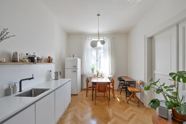 Korunovační, Bubeneč - Praha 7 | Pronájem, Byt, 2+kk, 43 m²