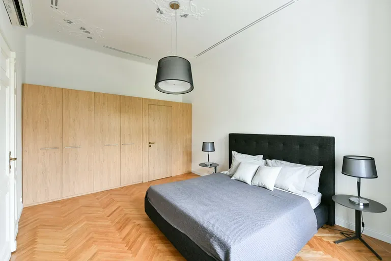 Divadelní, Staré Město - Prague 1 | Rent, Apartment, Three-bedroom (4+1), 146 m²