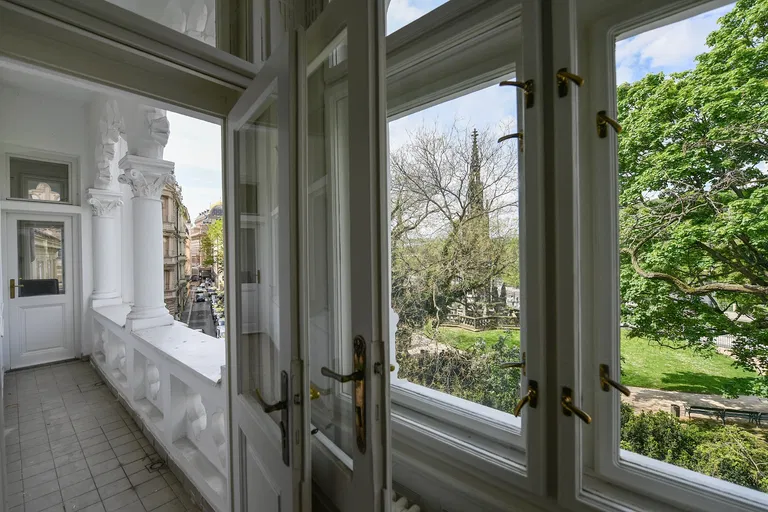 Divadelní, Staré Město - Prague 1 | Rent, Apartment, Three-bedroom (4+1), 146 m²