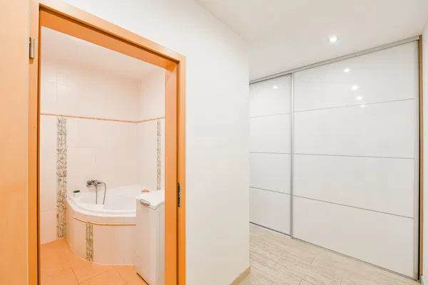 Kamelova, Záběhlice - Praha 10 | Pronájem, Byt, 3+kk, 79 m²