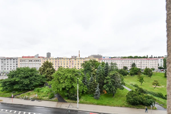 Kubánské náměstí, Vršovice - Prague 10 | Sale, Apartment, One-bedroom (2+kk), 56 m²