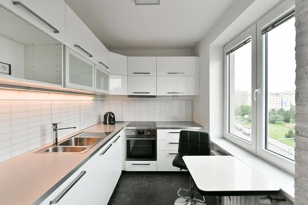 Kubánské náměstí, Vršovice - Prague 10 | Sale, Apartment, One-bedroom (2+kk), 56 m²