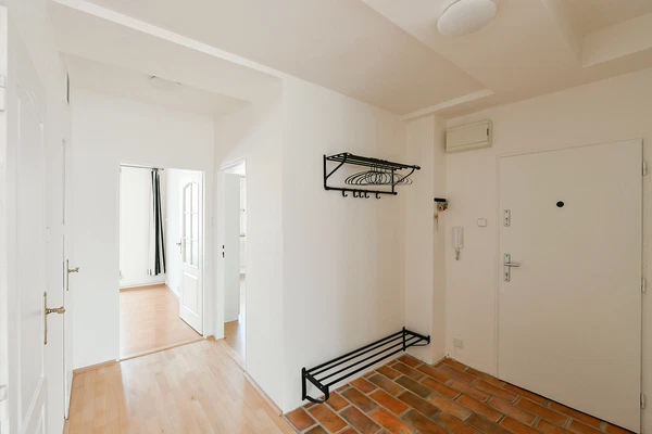 Dejvická, Dejvice - Prague 6 | Rent, Apartment, Two-bedroom (3+kk), 75 m²