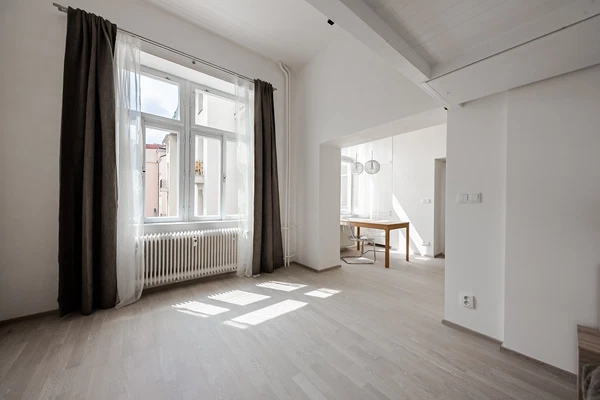 Pštrossova, Nové Město - Praha 1 | Pronájem, Byt, 2+kk, 42 m²