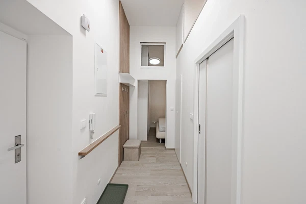 Pštrossova, Nové Město - Praha 1 | Pronájem, Byt, 2+kk, 42 m²