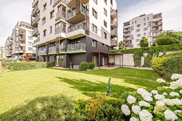 Učňovská, Hrdlořezy - Praha 9 | Pronájem, Byt, 3+kk, 85 m²