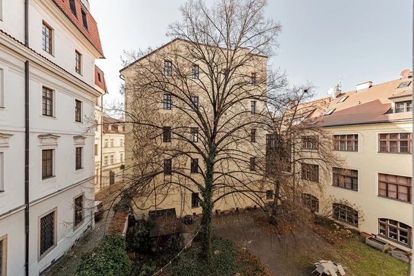 Husova, Staré Město - Prague 1 | Rent, Apartment, One-bedroom (2+kk), 110 m²