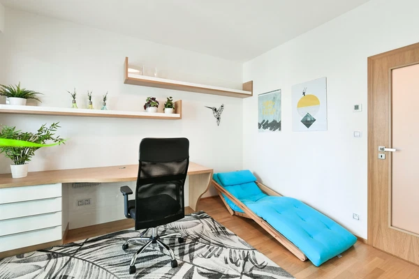 Olšanská, Žižkov - Prague 3 | Rent, Apartment, Two-bedroom (3+kk), 94 m²