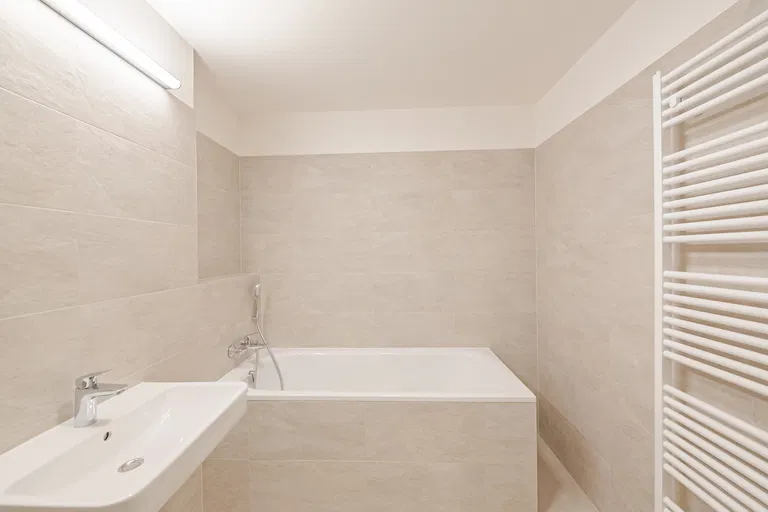 Mezi Vodami, Modřany - Prague 4 | Rent, Apartment, Three-bedroom (4+kk), 114 m²