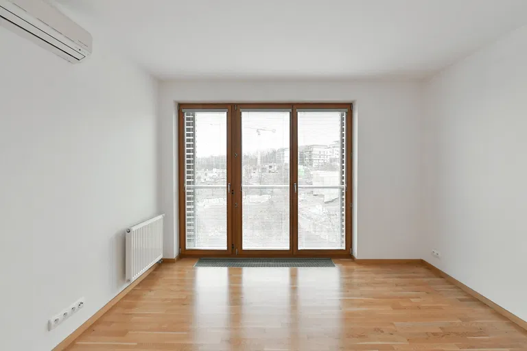 Linhartova, Košíře - Prague 5 | Rent, Apartment, Three-bedroom (4+kk), 167 m²
