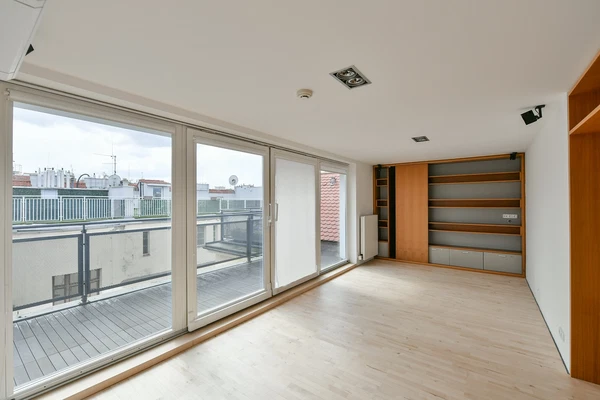 U Zeměpisného ústavu, Bubeneč - Praha 6 | Pronájem, Byt, 5+kk, 270 m²