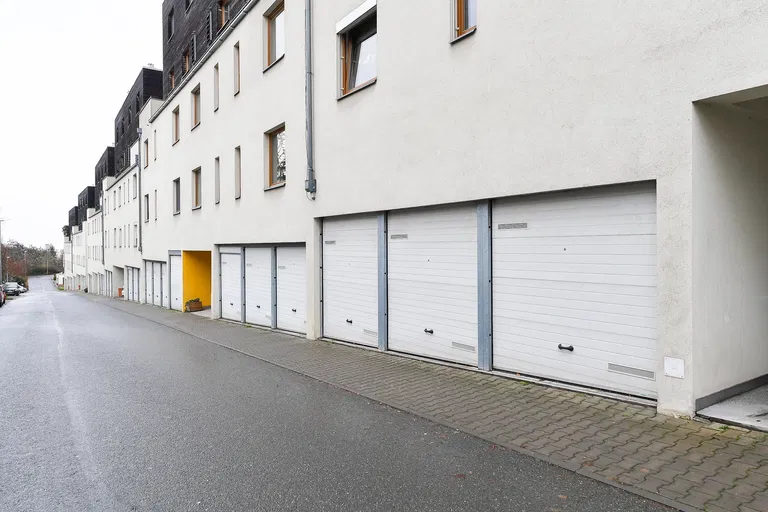 Linhartova, Košíře - Prague 5 | Rent, Apartment, Three-bedroom (4+kk), 167 m²