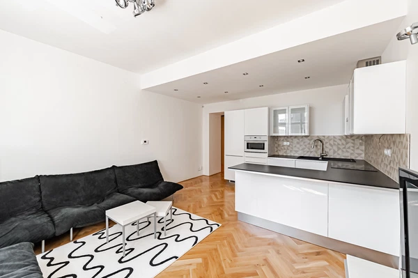 Farského, Holešovice - Praha 7 | Pronájem, Byt, 2+kk, 50 m²