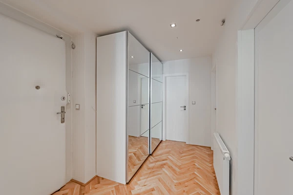 Farského, Holešovice - Praha 7 | Pronájem, Byt, 2+kk, 50 m²