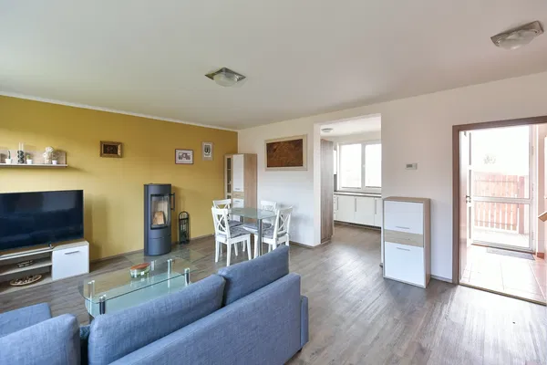 Na Svahu, Horoušany - Praha-východ | Rent, House, Three-bedroom (4+kk), 125 m²