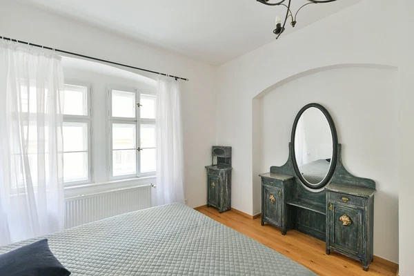 Anenská, Staré Město - Prague 1 | Rent, Apartment, Three-bedroom (4+1), 197 m²