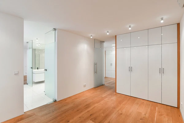 Laubova, Vinohrady - Praha 3 | Pronájem, Byt, 4+kk, 273 m²