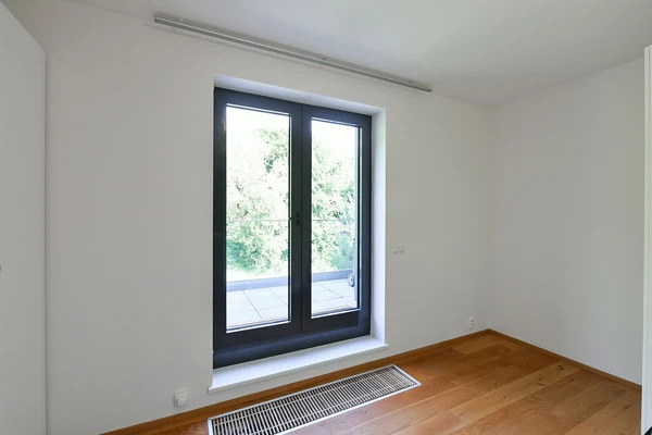 Javorová, Kobylisy - Praha 8 | Pronájem, Byt, 4+kk, 108 m²