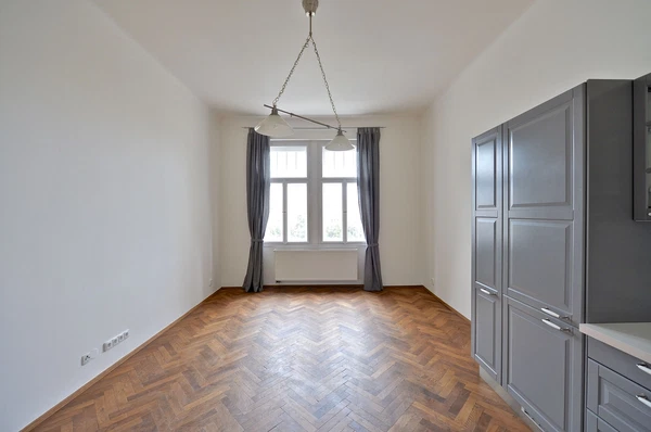 náměstí Jiřího z Poděbrad, Vinohrady - Prague 3 | Rent, Apartment, Two-bedroom (3+kk), 93 m²