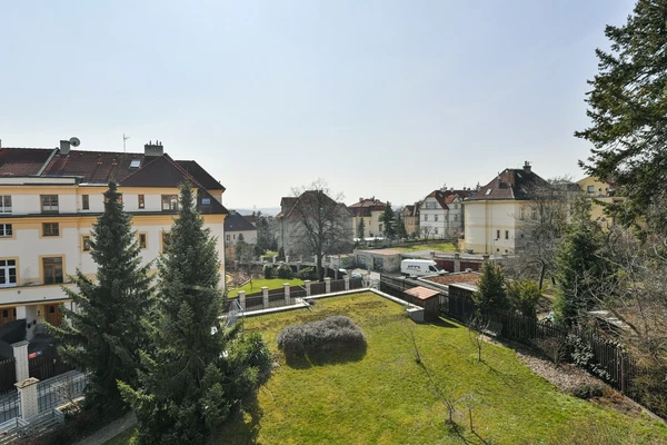 Benešovská, Vinohrady - Prague 10 | Rent, Apartment, Three-bedroom (4+1), 116 m²