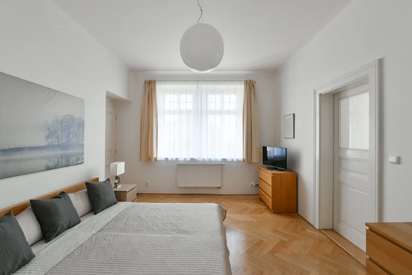 Benešovská, Vinohrady - Prague 10 | Rent, Apartment, Three-bedroom (4+1), 116 m²