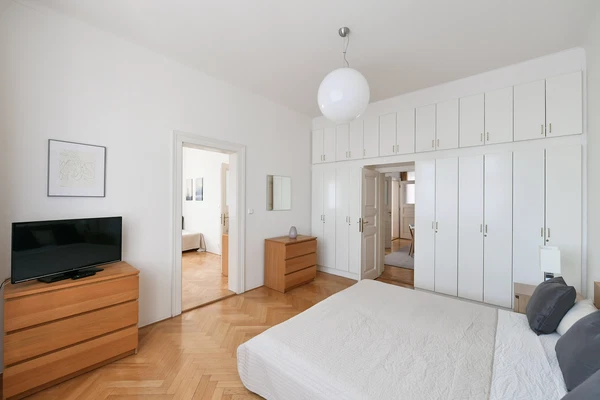 Benešovská, Vinohrady - Prague 10 | Rent, Apartment, Three-bedroom (4+1), 116 m²