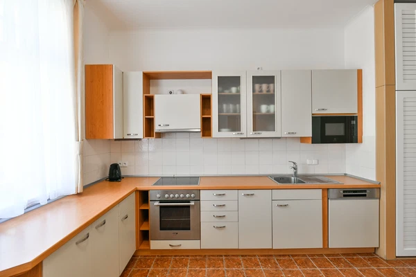 Benešovská, Vinohrady - Praha 10 | Pronájem, Byt, 4+1, 116 m²