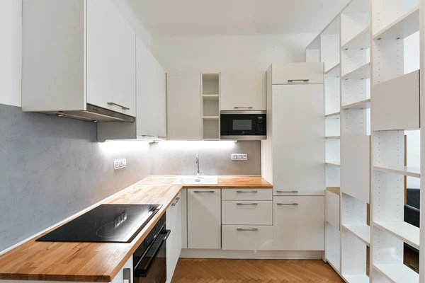 Hradešínská, Vinohrady - Praha 10 | Pronájem, Byt, 2+kk, 55 m²