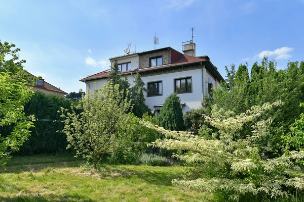 Na Viničních horách, Dejvice - Prague 6 | Sale, House, Four-bedroom (5+1), 215 m²