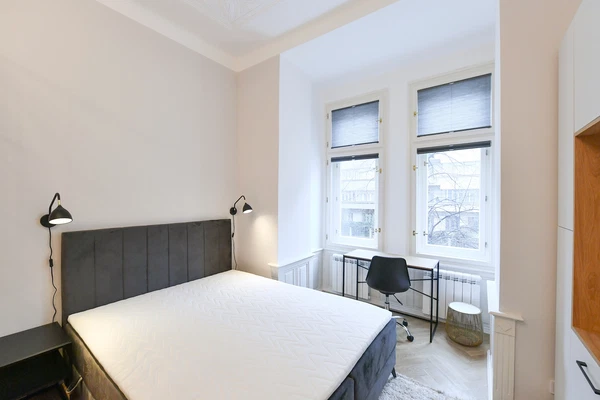 Ovenecká, Bubeneč - Praha 7 | Pronájem, Byt, 1+kk, 34 m²