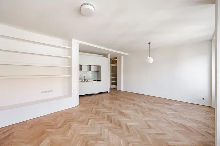 Radhošťská, Vinohrady - Prague 3 | Rent, Apartment, Two-bedroom (3+kk), 84 m²