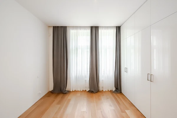 Laubova, Vinohrady - Prague 3 | Rent, Apartment, Two-bedroom (3+kk), 116 m²