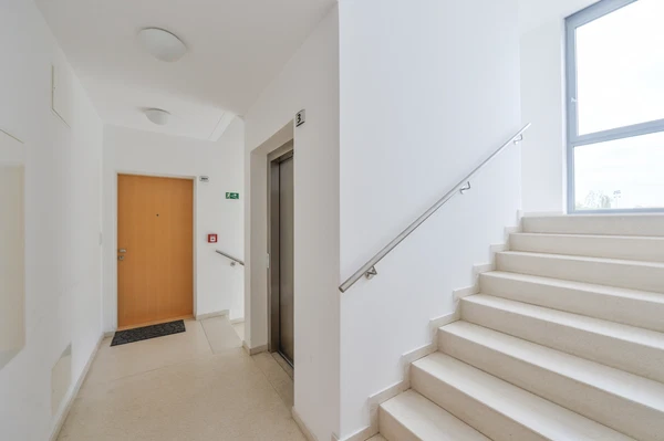 Naardenská, Liboc - Prague 6 | Rent, Apartment, Two-bedroom (3+kk), 96 m²