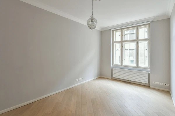 Na hrobci, Nové Město - Praha 2 | Pronájem, Byt, 3+1, 119 m²