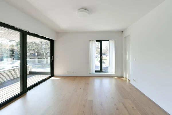 U Laboratoře, Střešovice - Prague 6 | Rent, Apartment, Three-bedroom (4+kk), 176 m²