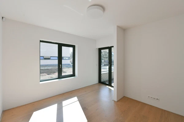 U Laboratoře, Střešovice - Prague 6 | Rent, Apartment, Three-bedroom (4+kk), 176 m²