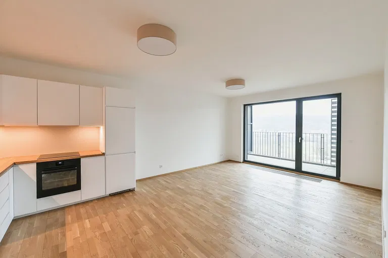 Mezi vodami, Modřany - Prague 4 | Rent, Apartment, One-bedroom (2+kk), 58 m²