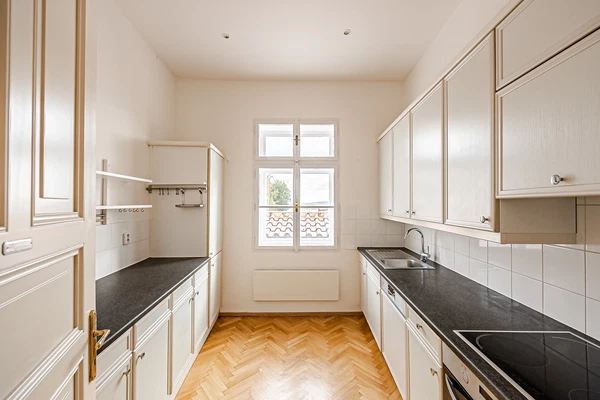 Thunovská, Malá Strana - Prague 1 | Rent, Apartment, Three-bedroom (4+1), 200 m²