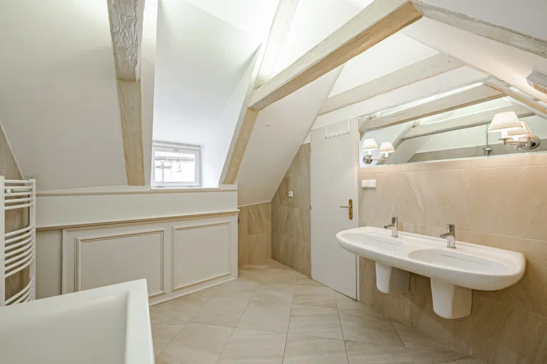 Thunovská, Malá Strana - Prague 1 | Rent, Apartment, Three-bedroom (4+1), 206 m²