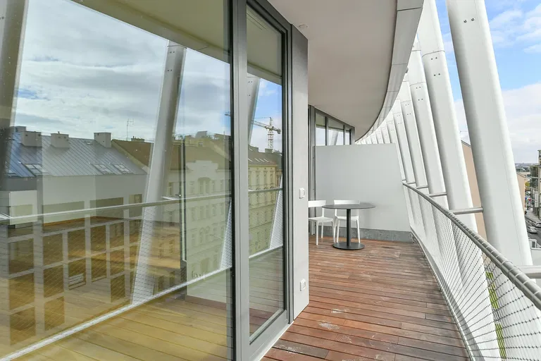 Holečkova, Smíchov - Prague 5 | Rent, Apartment, Three-bedroom (4+kk), 208 m²