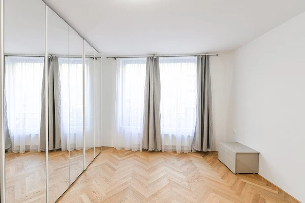 Sámova, Vršovice - Prague 10 | Rent, Apartment, Two-bedroom (3+kk), 113 m²