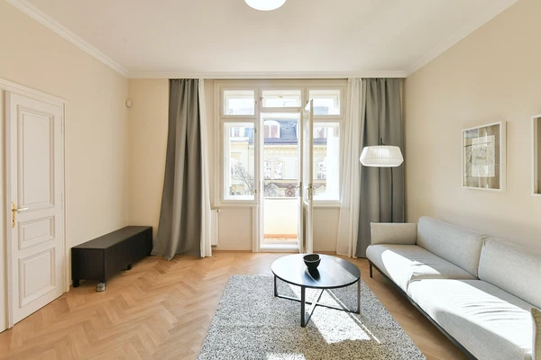 Křižíkova, Karlín - Praha 8 | Pronájem, Byt, 2+kk, 72 m²