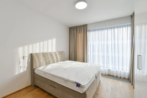 Cukrovarnická, Střešovice - Prague 6 | Rent, Apartment, One-bedroom (2+kk), 58 m²