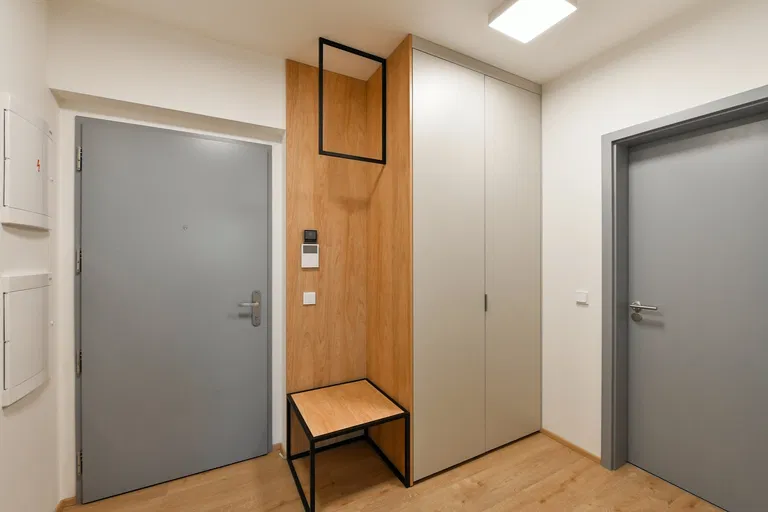 U Vlachovky, Libeň - Prague 8 | Rent, Apartment, One-bedroom (2+kk), 54 m²
