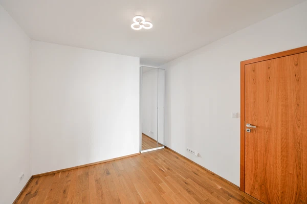 U Studánky, Bubeneč - Praha 7 | Pronájem, Byt, 2+kk, 63 m²