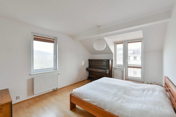 Kovanecká, Libeň - Prague 9 | Rent, Apartment, Three-bedroom (4+kk), 105 m²