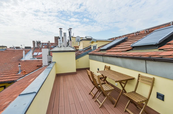 Vojtěšská, Nové Město - Prague 1 | Rent, Apartment, Three-bedroom (4+kk), 145 m²