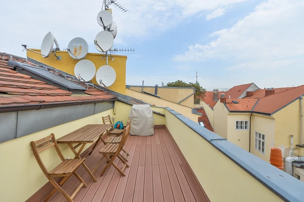 Vojtěšská, Nové Město - Prague 1 | Rent, Apartment, Three-bedroom (4+kk), 145 m²